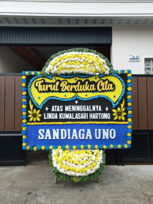 Papan Bunga Duka di Pulo Berayan Kota