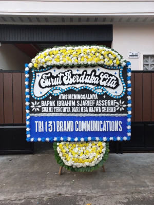 Papan Bunga Duka di Pulo Berayan Kota